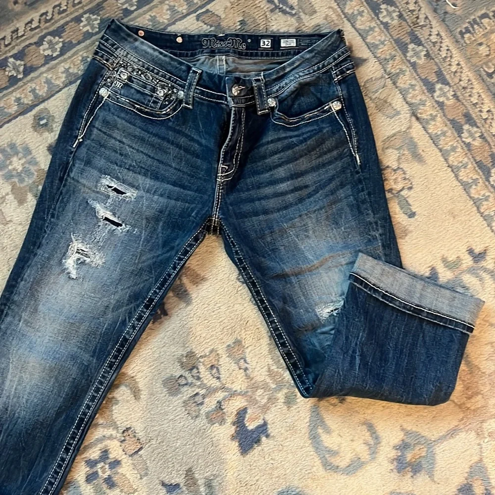 Miss Me crop jeans. - Picture 3 of 4